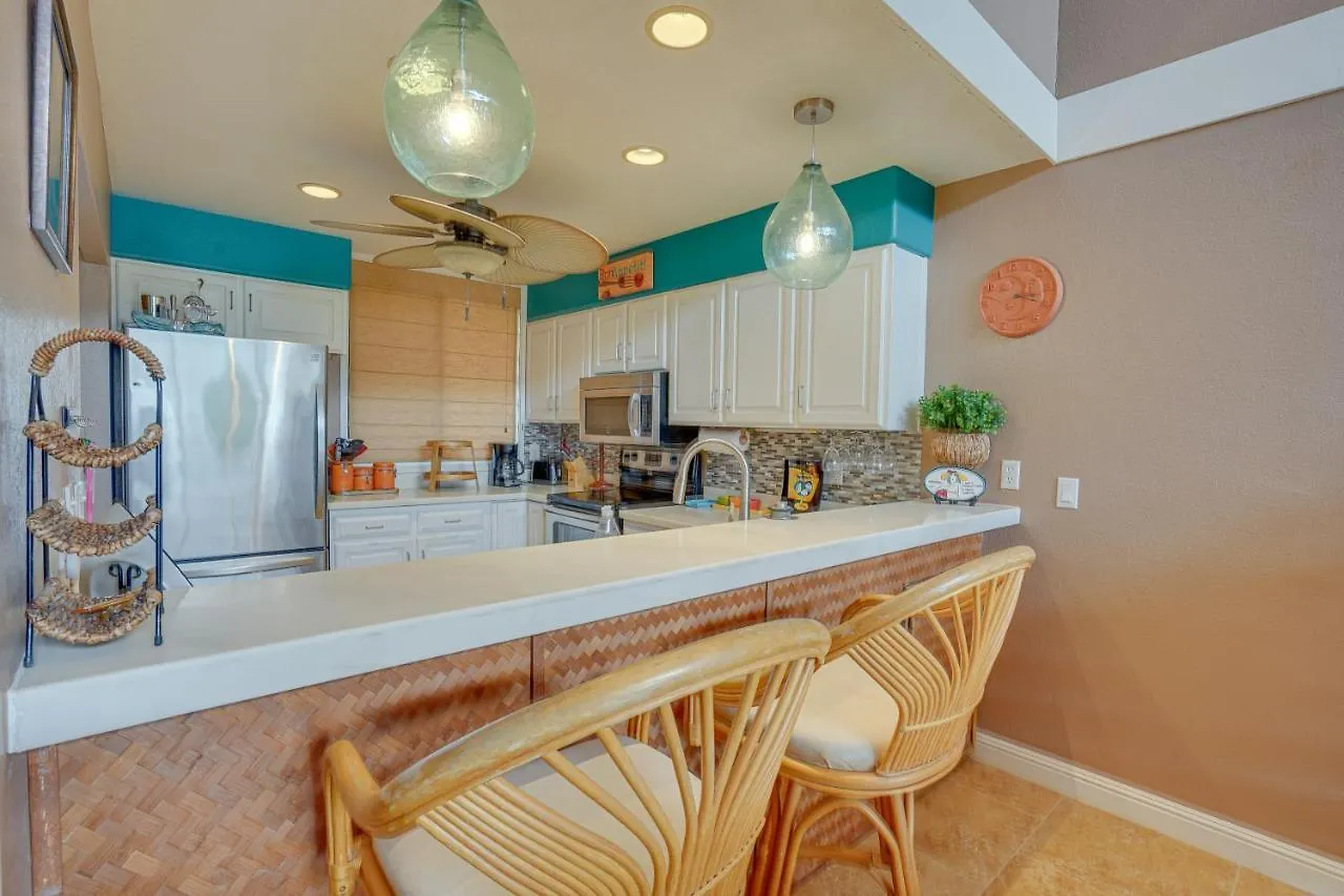 Kailua-Kona Condo Rental About Half Mi To Golf Course! United States