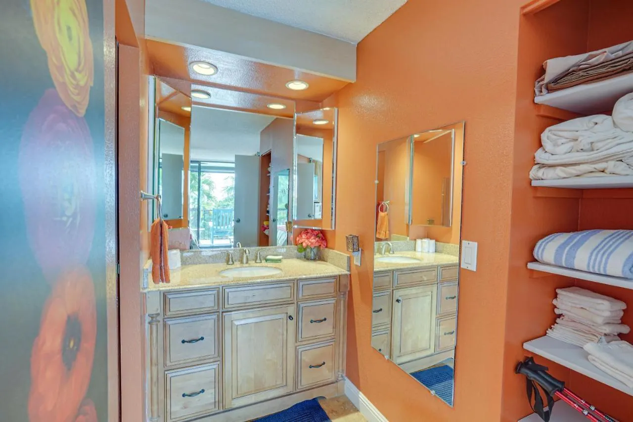 Kailua-Kona Condo Rental About Half Mi To Golf Course! 0*,